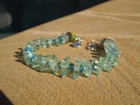 hand-cut & polished bluglass bracelet - Aqua blues